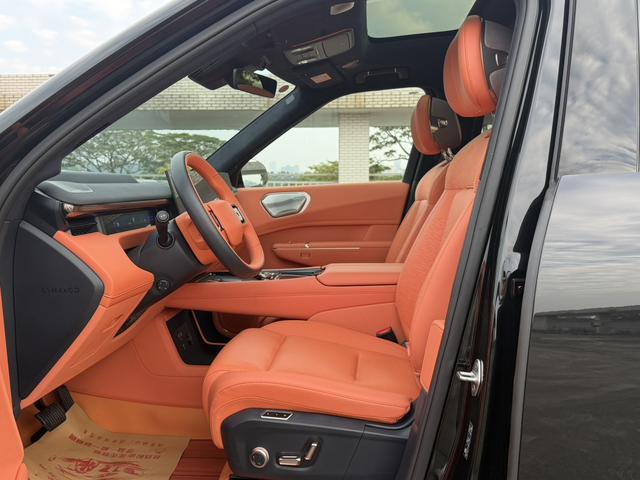 Pre-Owned Lynk & Co 900 2025 1.5T Ultra