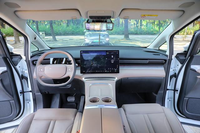 Certificated Pre-Owned XPENG X9 2024 702 Ultra Long Range Pro-u21928612