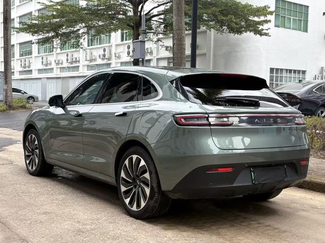 Pre - Owned 2022 AITO M5 Extended - Range Four - Wheel Drive Premium Edition