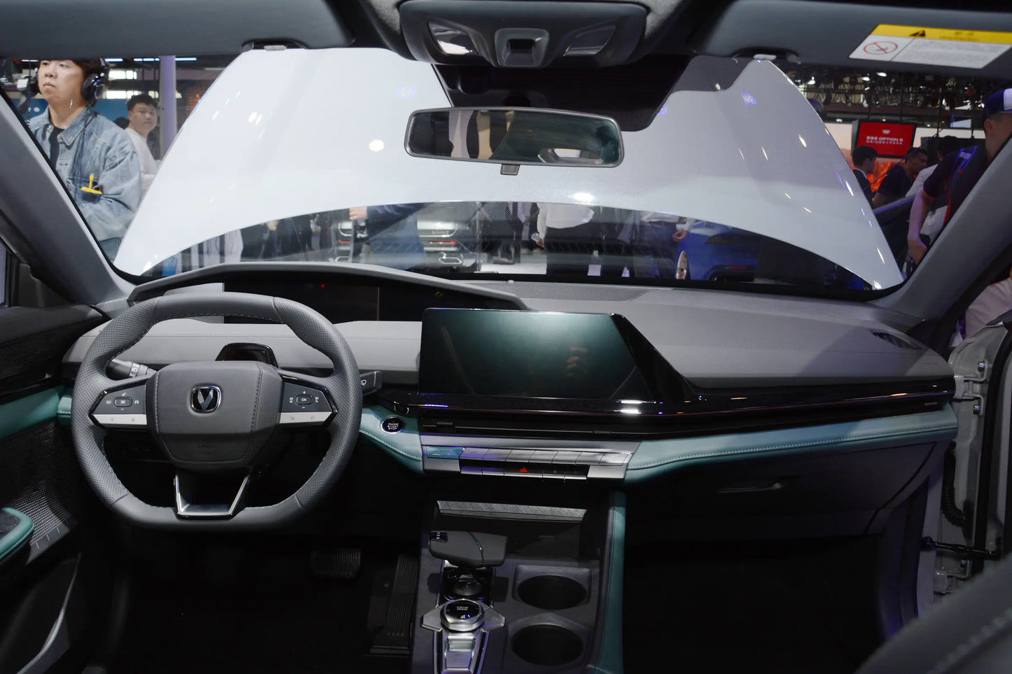 Dongfeng Nissan Venucia V DD-i -Hybrid PHEV