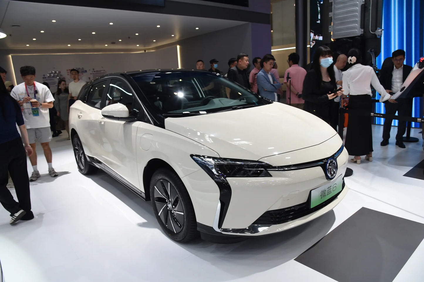 SAIC-GM Buick Velite 6