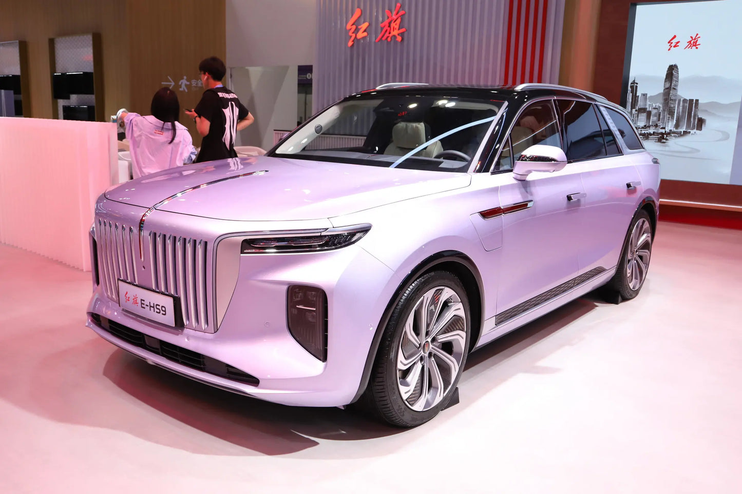 Hongqi E-HS9