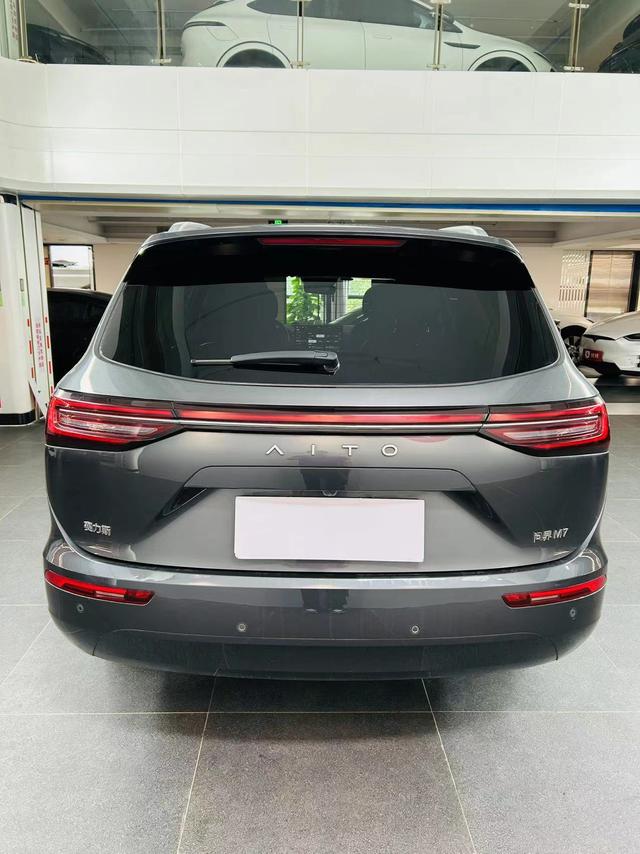 Pre - Owned 2022 Seres SF5 2WD Comfort Edition