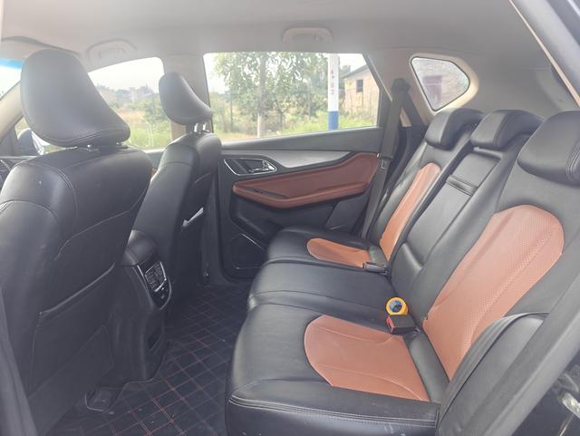 Certificated Pre-Owned SAIC-GM-Wuling Baojun 560 2016 1.8L iAMT Luxury Edition - u22062961