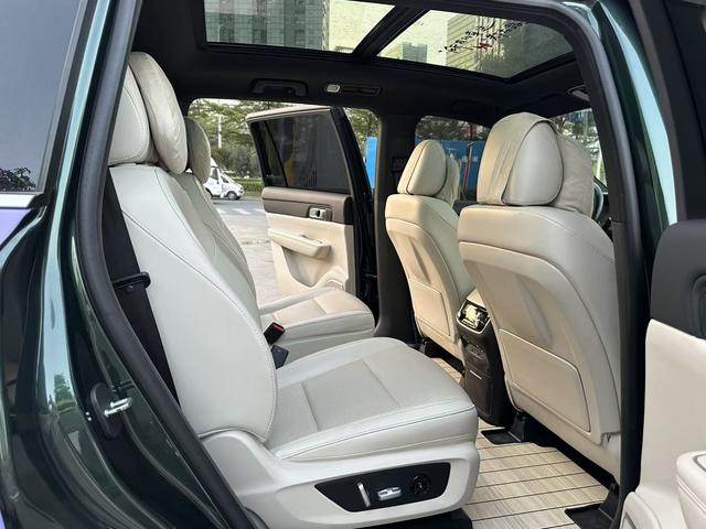 Pre - Owned 2021 Li ONE Extended - Range 6 - Seat Edition