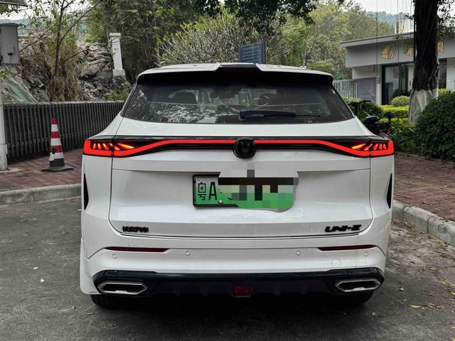 Certificated Pre-Owned Changan UNI-Z PHEV 2024 Blue Whale Intelligent Electric iDD 125KM Excellence Edition -u22066814