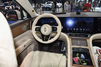 Seres Auto AITO M9-Hybrid REEV