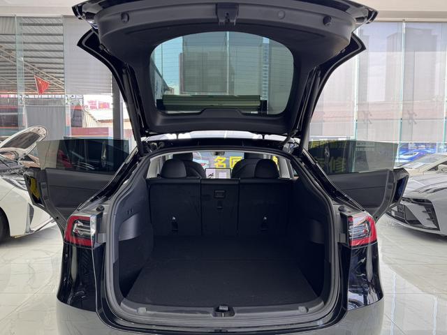 Pre-Owned Tesla Model Y 2021 Standard Range Rear-Wheel Drive