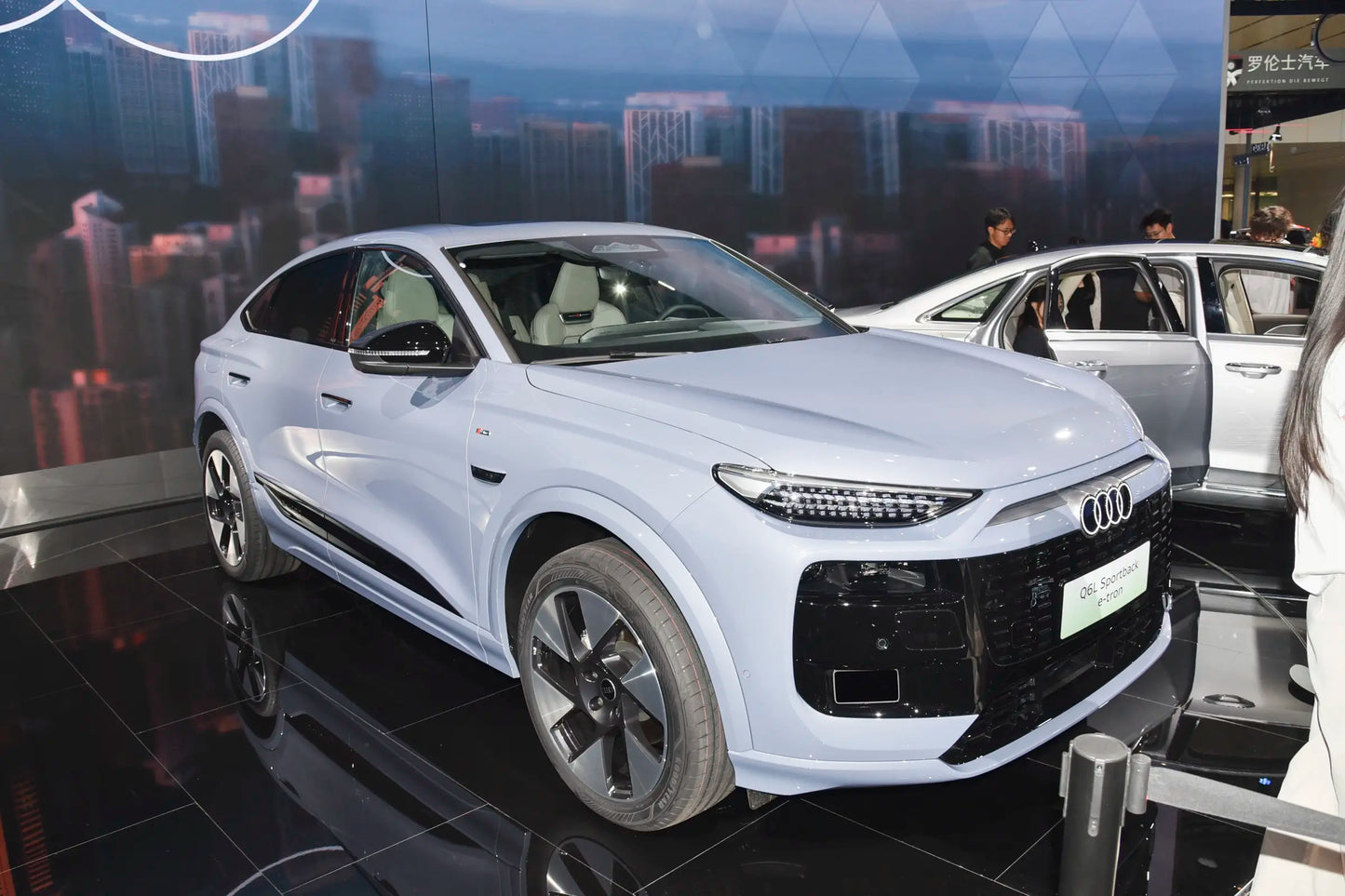 FAW-Audi Q6L Sportback e-tron