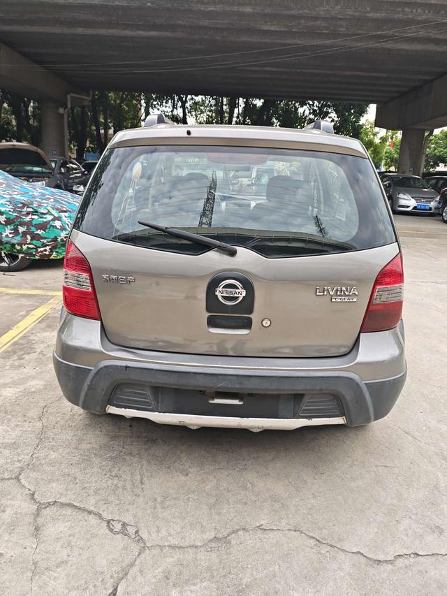 Certificated Pre-Owned Dongfeng Nissan Livina 2010 Energetic Joy Edition 1.6L Automatic All-round Version - u21562711