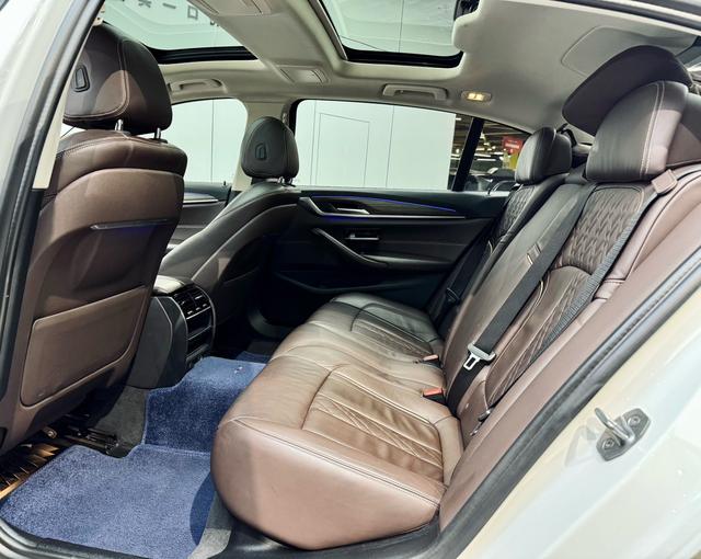 Certificated Pre-Owned BMW 5 Series PHEV 2019 Refreshed 530Le Luxury Package -u22076886