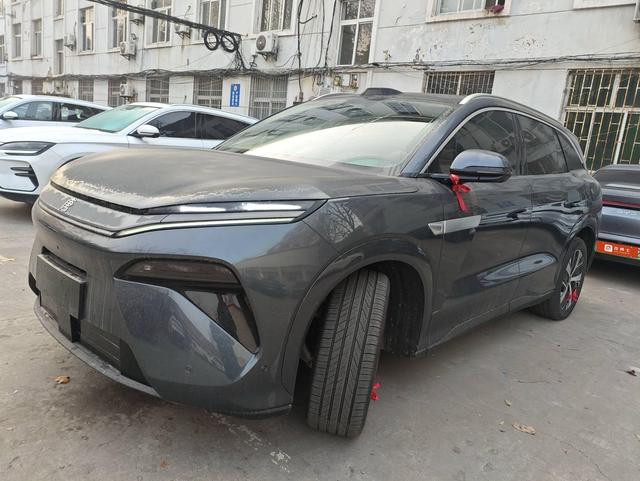 Certificated Pre-Owned BYD Tang L DM 2025 DM-p 200KM 4WD LiDAR Flagship Edition -u22097174