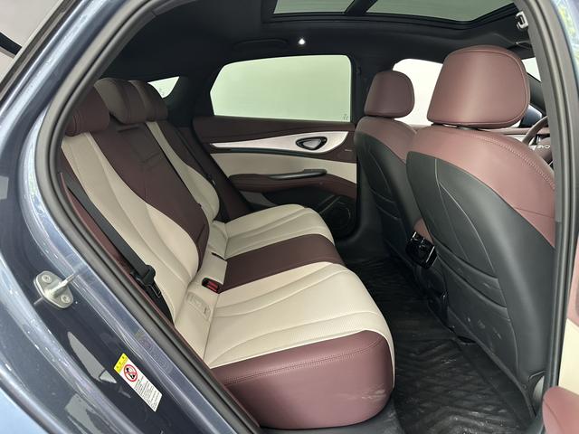 Certificated Pre-Owned BYD Seal 07DM 2025 Intelligent Driving Version DM-i 125KM Premium Edition -u21767282