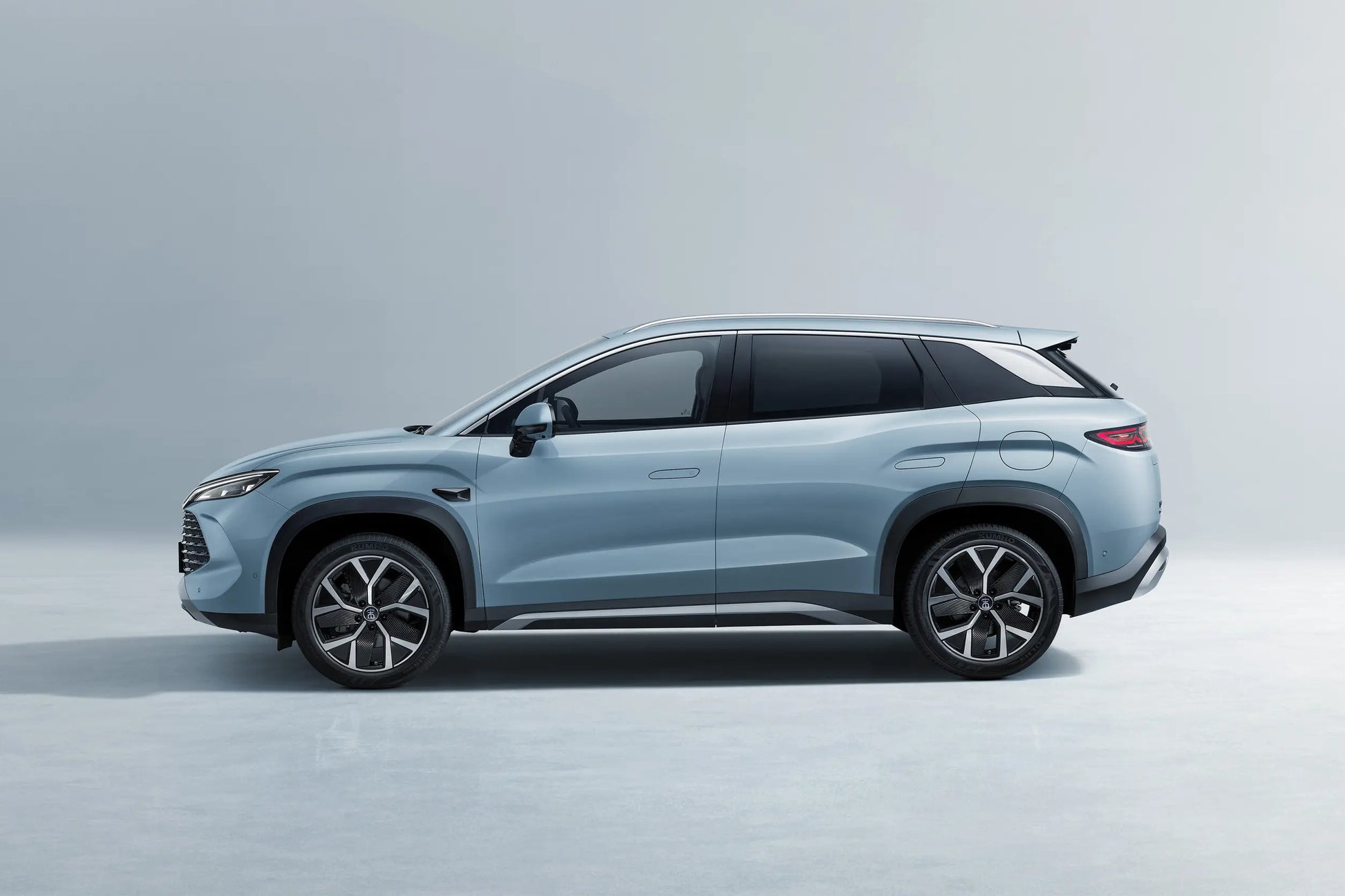 BYD Song L DM -Hybrid PHEV