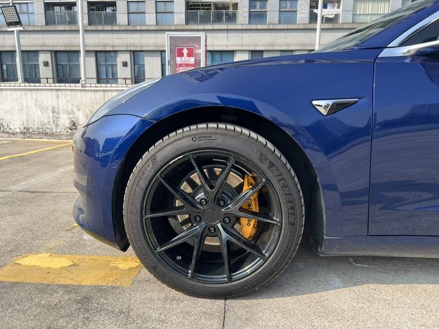 Pre-Owned Tesla Model 3 (Imported) 2019 Long Range Rear-Wheel Drive Edition