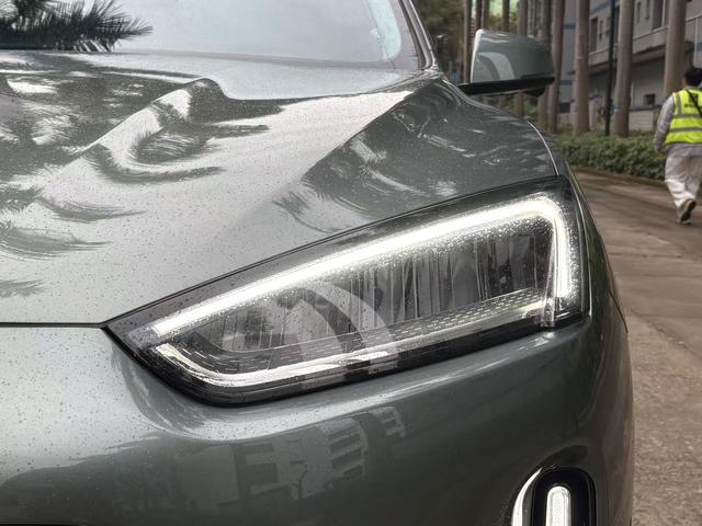 Pre - Owned 2022 AITO M5 Extended - Range Four - Wheel Drive Premium Edition