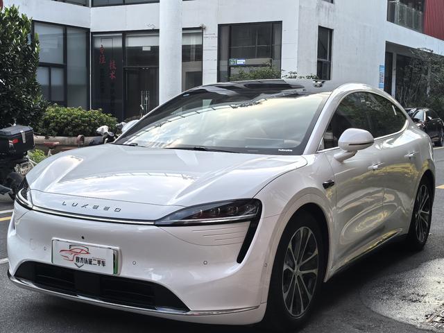 Pre-Owned Luxeed R7 2024 Model Pure Electric 82kWh Pro Rear-Wheel Drive Version