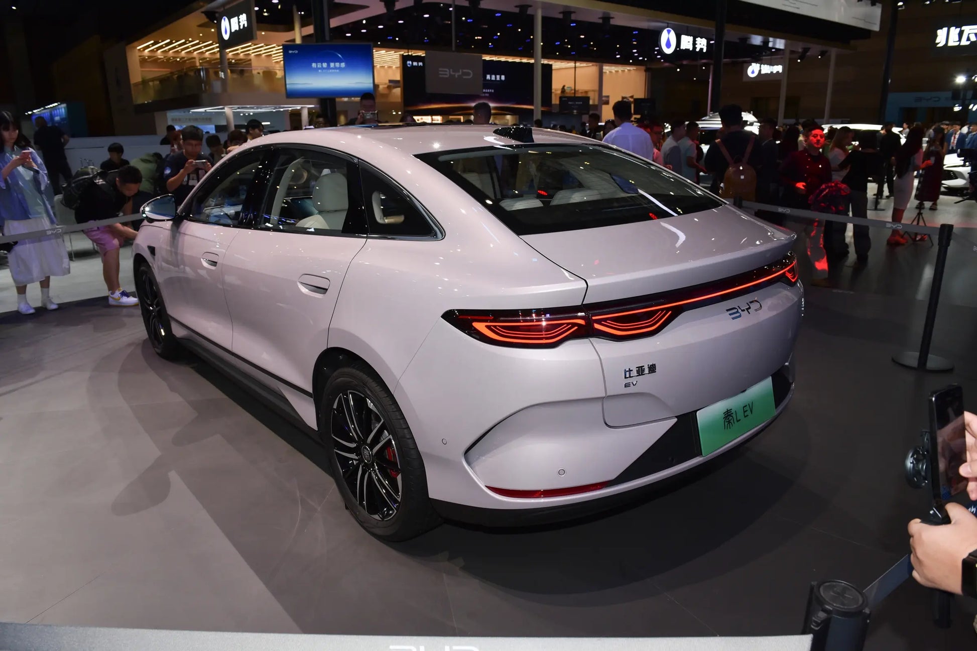 BYD Qin L EV