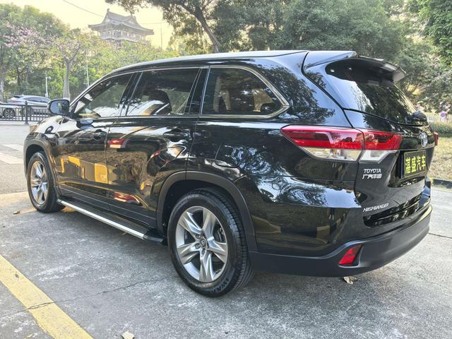 Certificated Used GAC Toyota Highlander 2018 Model 2.0T Four-Wheel Drive Limited Edition 7 Seats China V