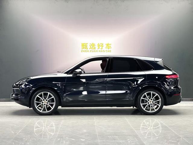 Certificated Pre-Owned Porsche Cayenne 2023 Cayenne 3.0T Platinum Edition - u22049541