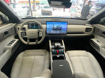 Pre-Owned Titanium 3 2025 Model 501KM Rear-Wheel Drive Max Version