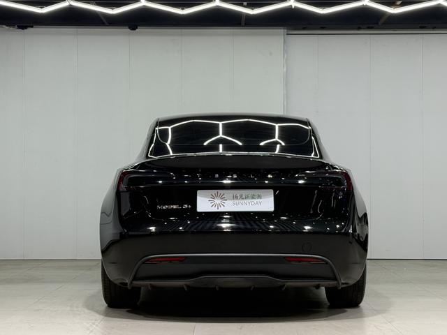 Pre-Owned Tesla Model 3 2023 Long-Range All-Wheel Drive Version