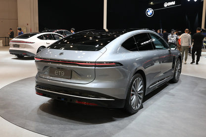 NIO ET9