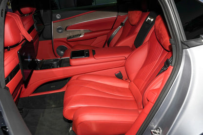 Yangwang Looking up at U7 -Hybrid PHEV