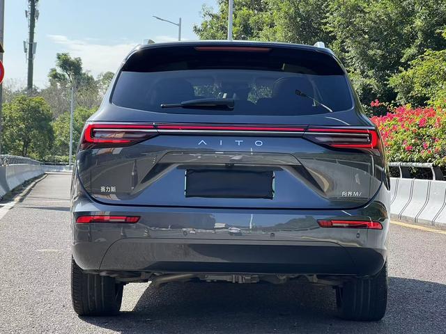 Certificated Pre-Owned Wenjie M7 2022 4WD Luxury Edition -u22120748