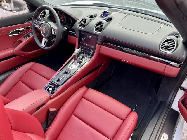 Certificated Pre-Owned Porsche 718 2019 Boxster T - u22300086