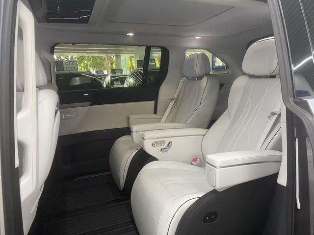 Certificated Pre-Owned XPENG X9 2024 Model 640 Four-Wheel Drive High-Performance Max-u22152283