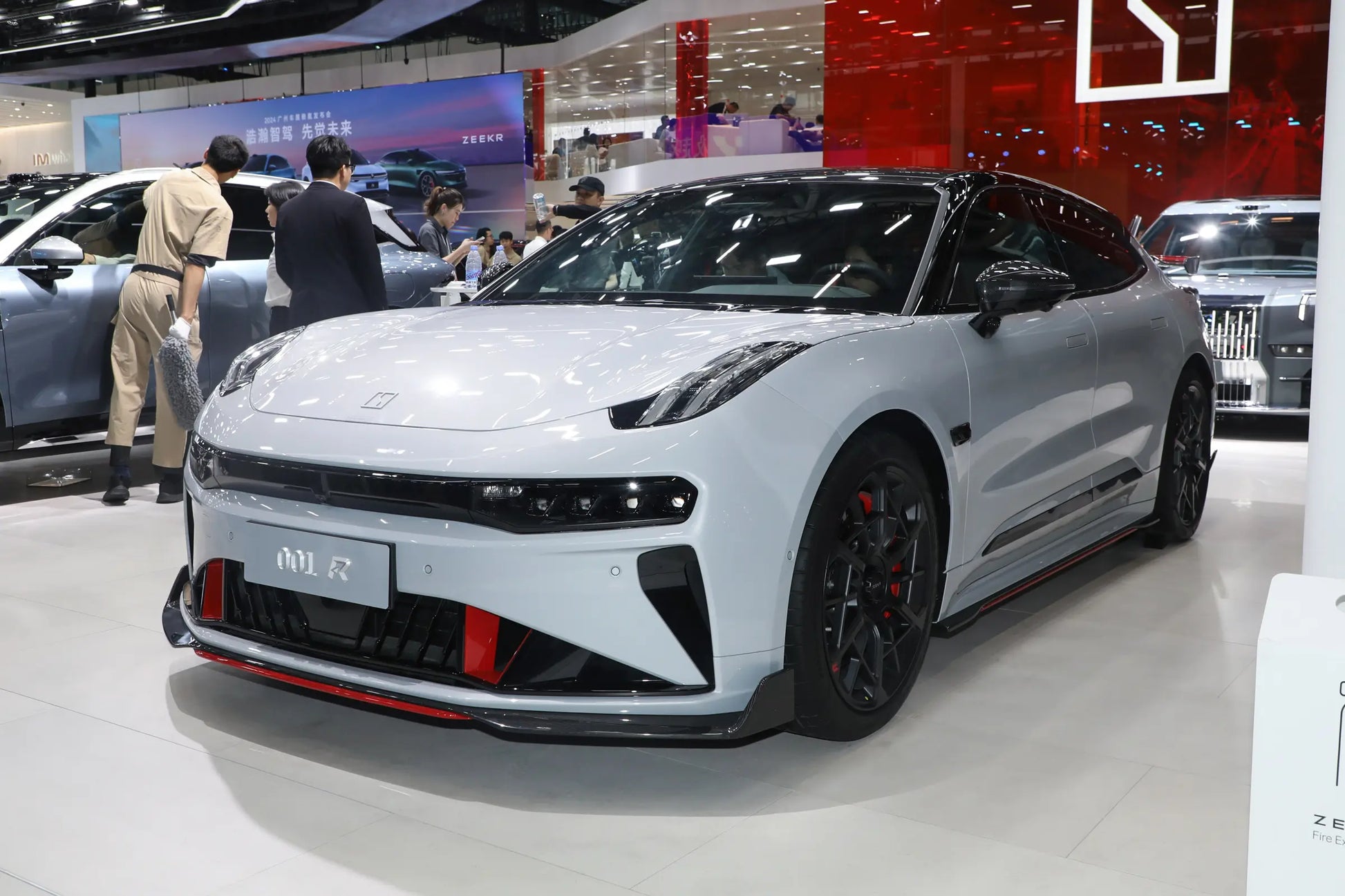ZEEKR 001 FR