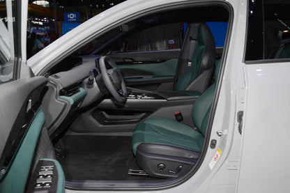 Dongfeng Nissan Venucia V DD-i -Hybrid PHEV