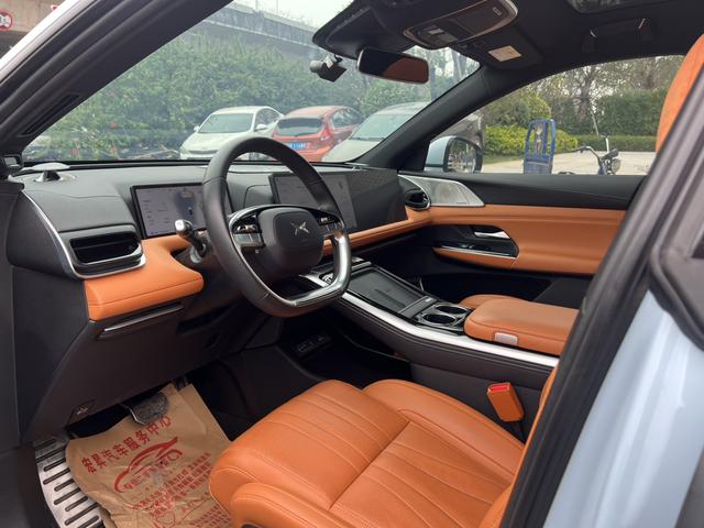 Certificated Pre-Owned XPENG G9 2022 702 Max-u22148457