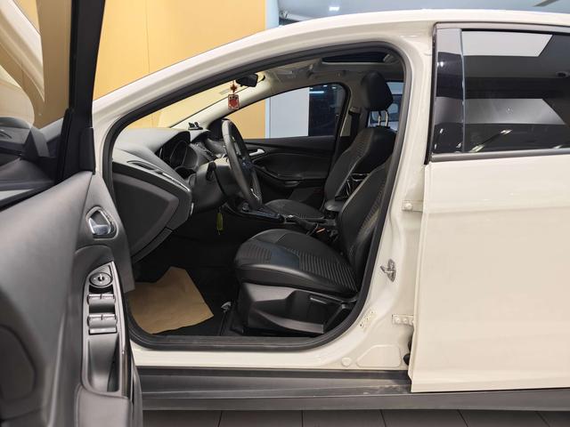 Certificated Pre-Owned Ford Focus 2017 Hatchback 1.6L Automatic Fashion Edition Smart Driving Version - u22053399