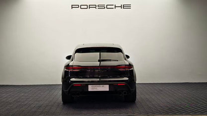 Certificated Pre-Owned Porsche Macan 2.0T 2023 Model - u22258773