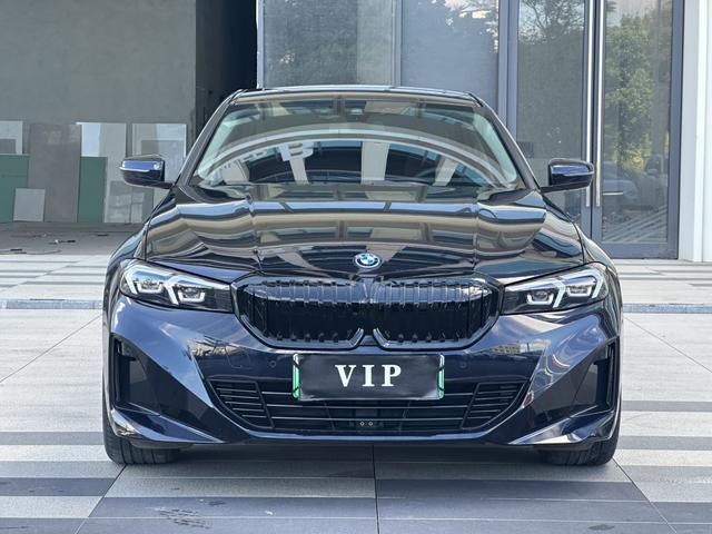 Pre-Owned BMW i3 2023 eDrive 35 L