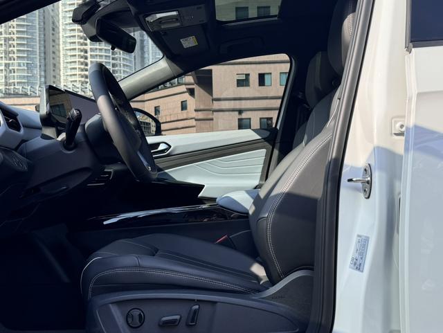 Certificated Pre-Owned Volkswagen ID.4 X 2025 Smart Edition Pure Intelligence Enjoyment Version