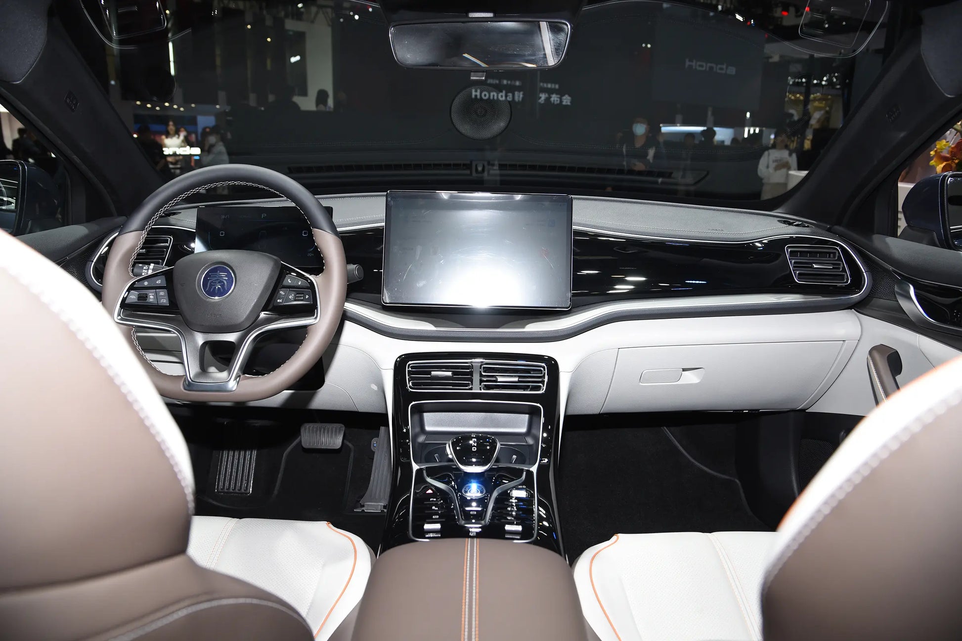 BYD Qin PLUS DM -Hybrid PHEV