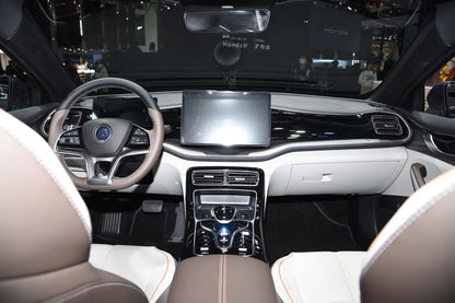 BYD Qin PLUS DM -Hybrid PHEV