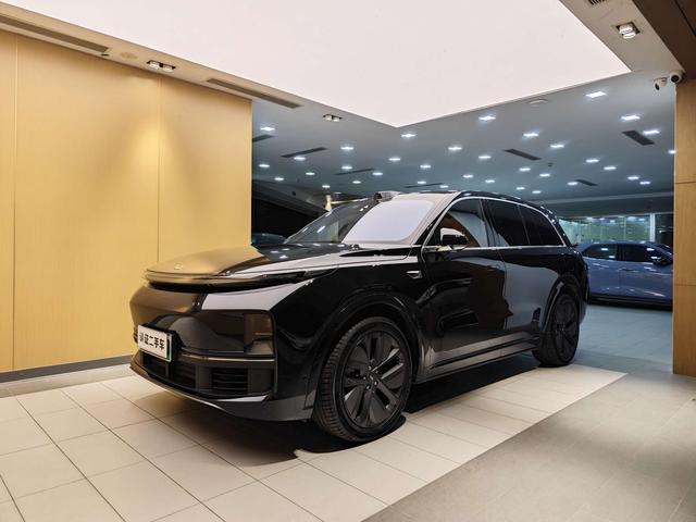 Pre-Owned Li L8 2024 Ultra Version