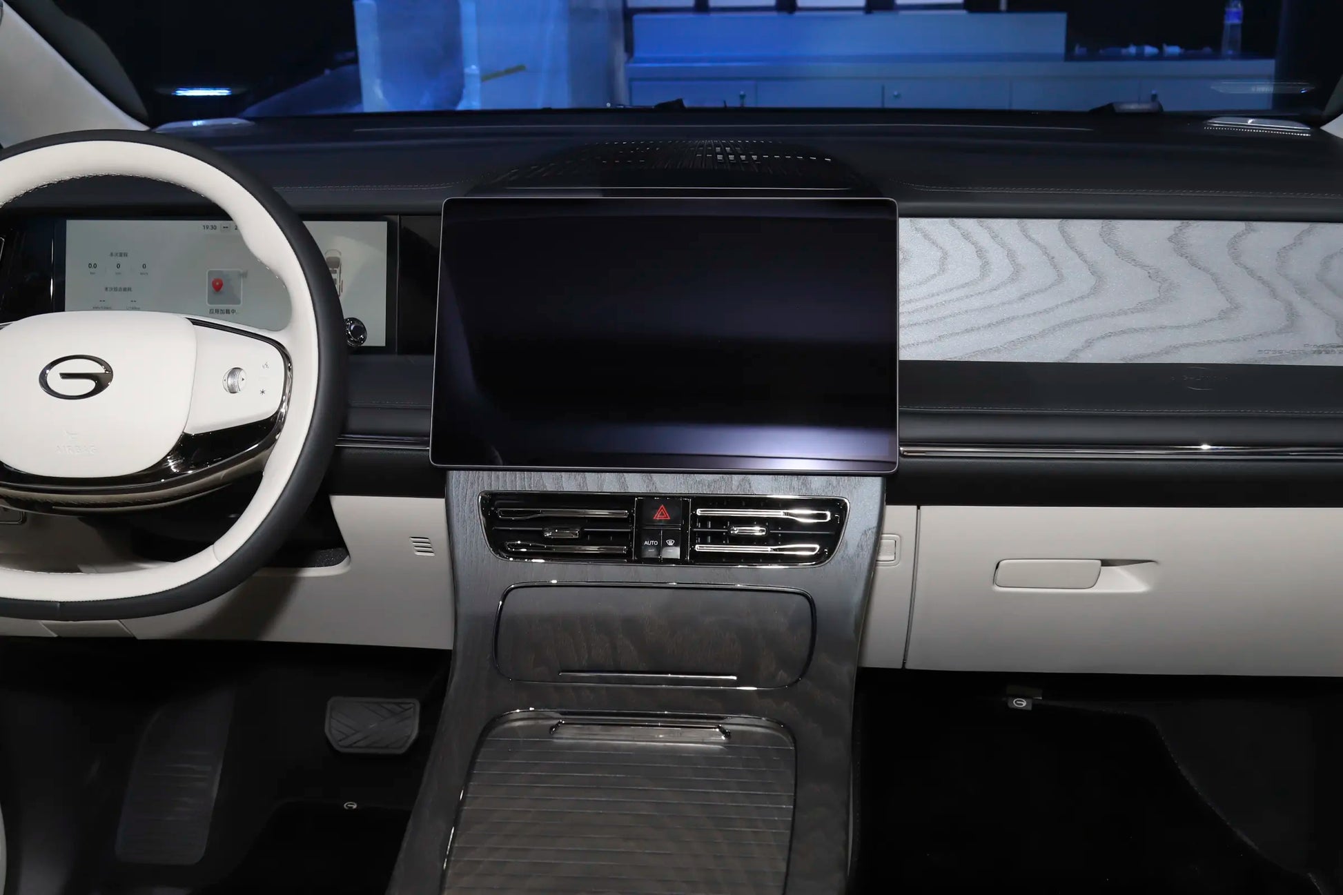 GAC Trumpchi Trumpchi Vision M8 -Hybrid PHEV