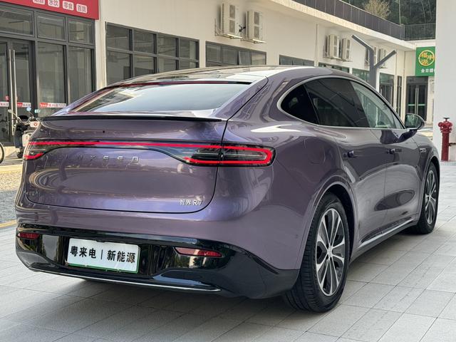 Pre - Owned 2024 Zhijie R7 Extended - range 37kWh Max Rear - wheel Drive Edition