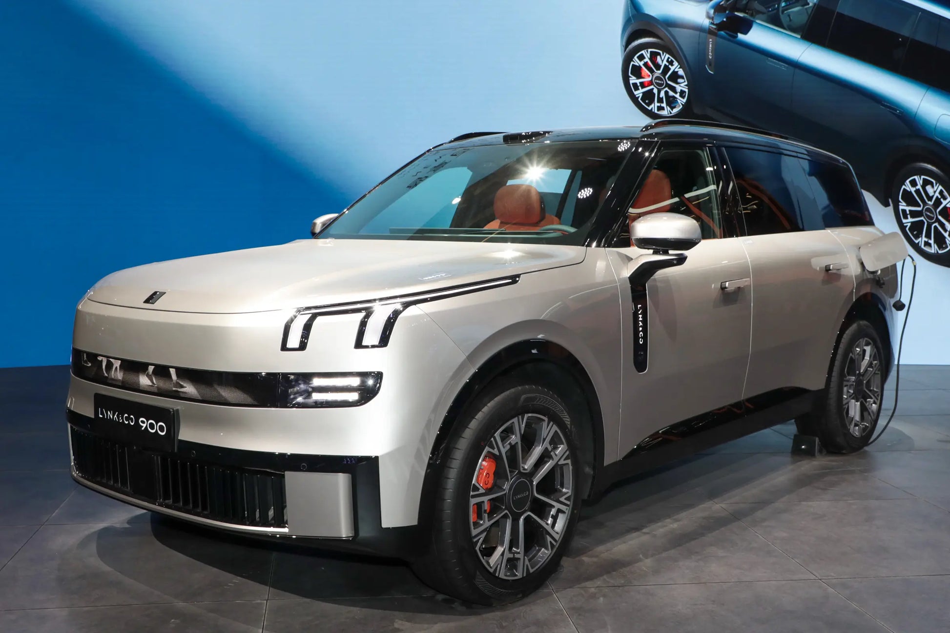 Lynk & Co Lynk & Co 900 -Hybrid PHEV