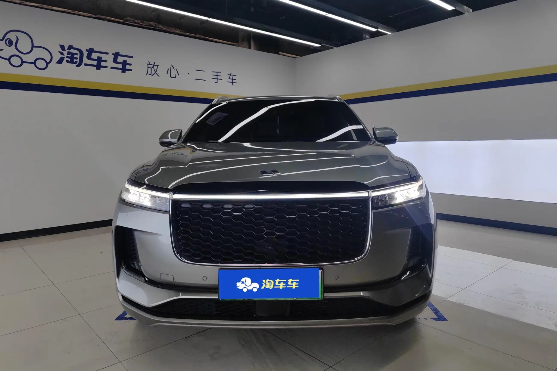 Certificated Pre-Owned Li Auto ONE 2021 Extended-Range 6-Seater Edition -u20461163