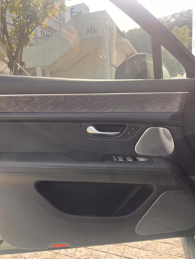 Pre - Owned 2022 AITO M5 Extended - Range 4WD Premium Edition