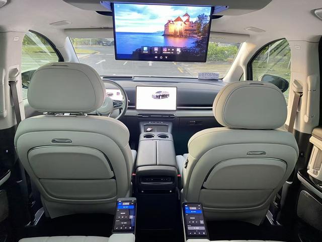 Certificated Pre-Owned VOYAH Dreamer PHEV 2025 AWD Flagship Qiankun Edition -u21777170