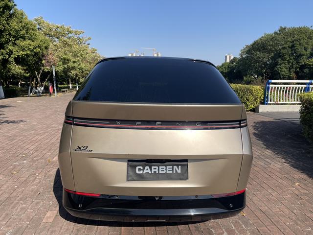 Pre-Owned XPeng X9 2024 Model 640 4WD High-Performance Max