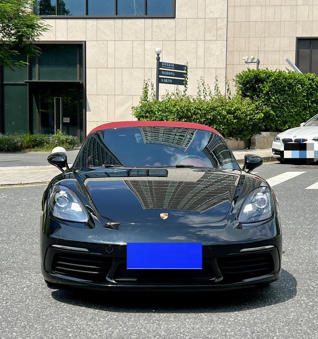 Certificated Pre-Owned Porsche 718 2018 Boxster 2.0T - u22302338