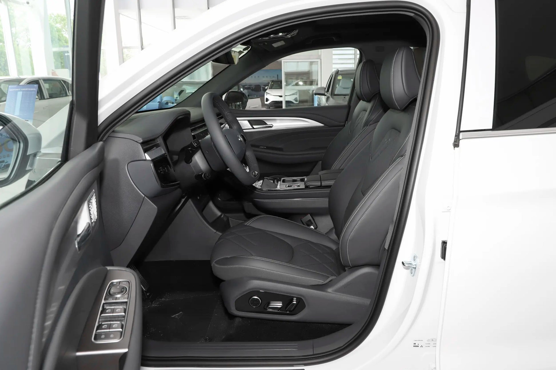 BAIC Arcfox Alpha T6